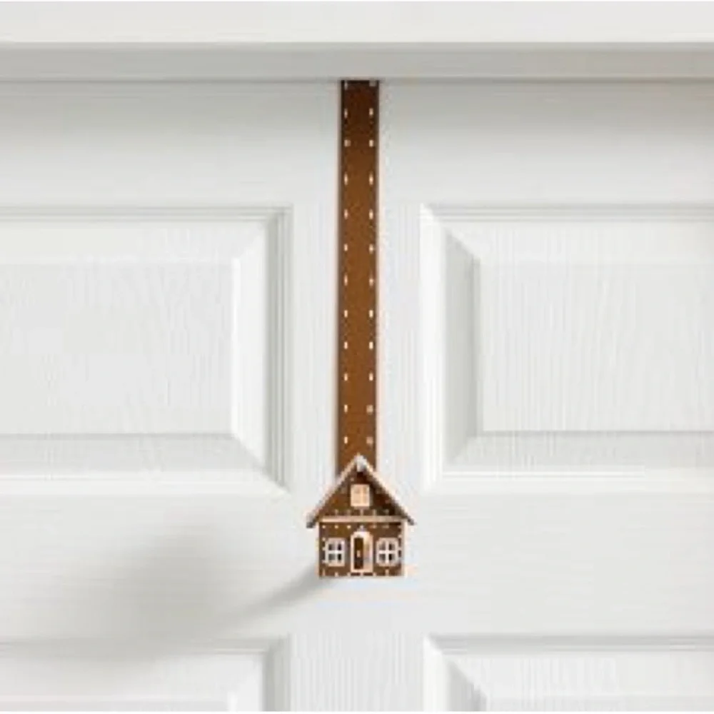 New Pottery Barn Lit Gingerbread House Wreath Hanger, 3”X6”X15”